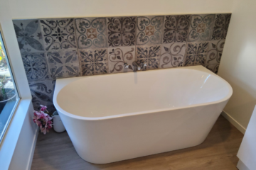 Feature Tile Wall - Richmond Bathroom Renovation