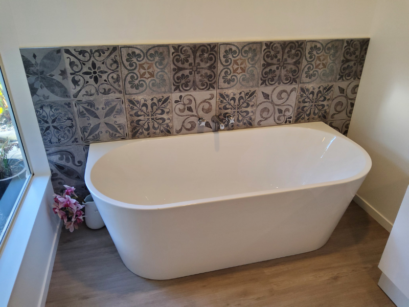 Feature Tile Wall - Richmond Bathroom Renovation