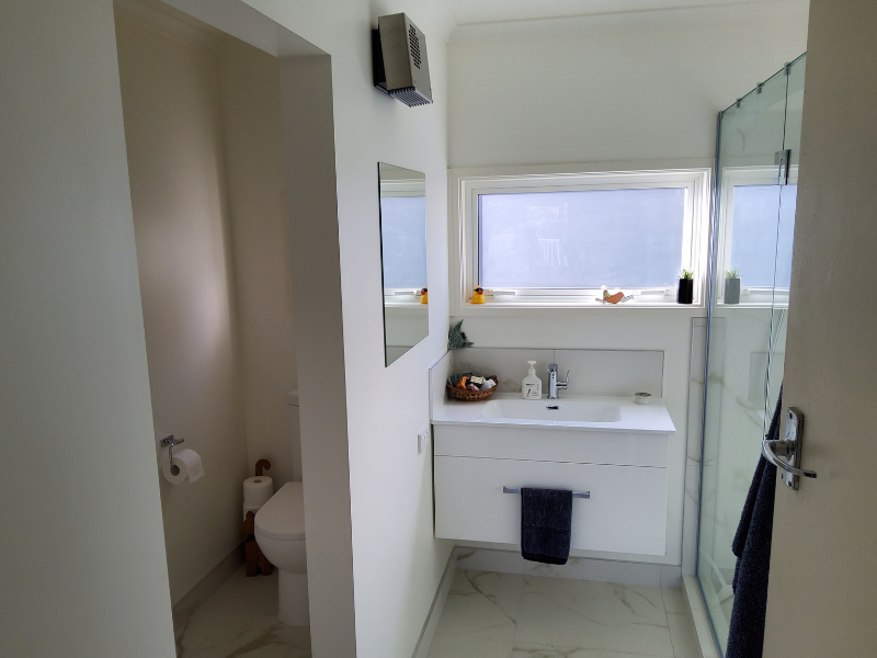 Small Modern Marble – The Glen Bathroom Renovation